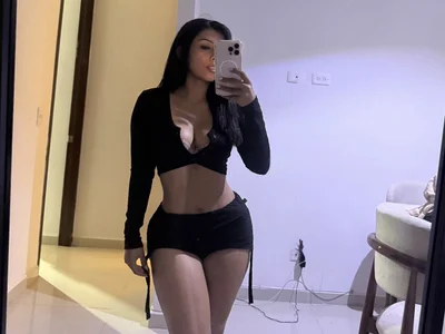 sweetAli_ live cam video preview
